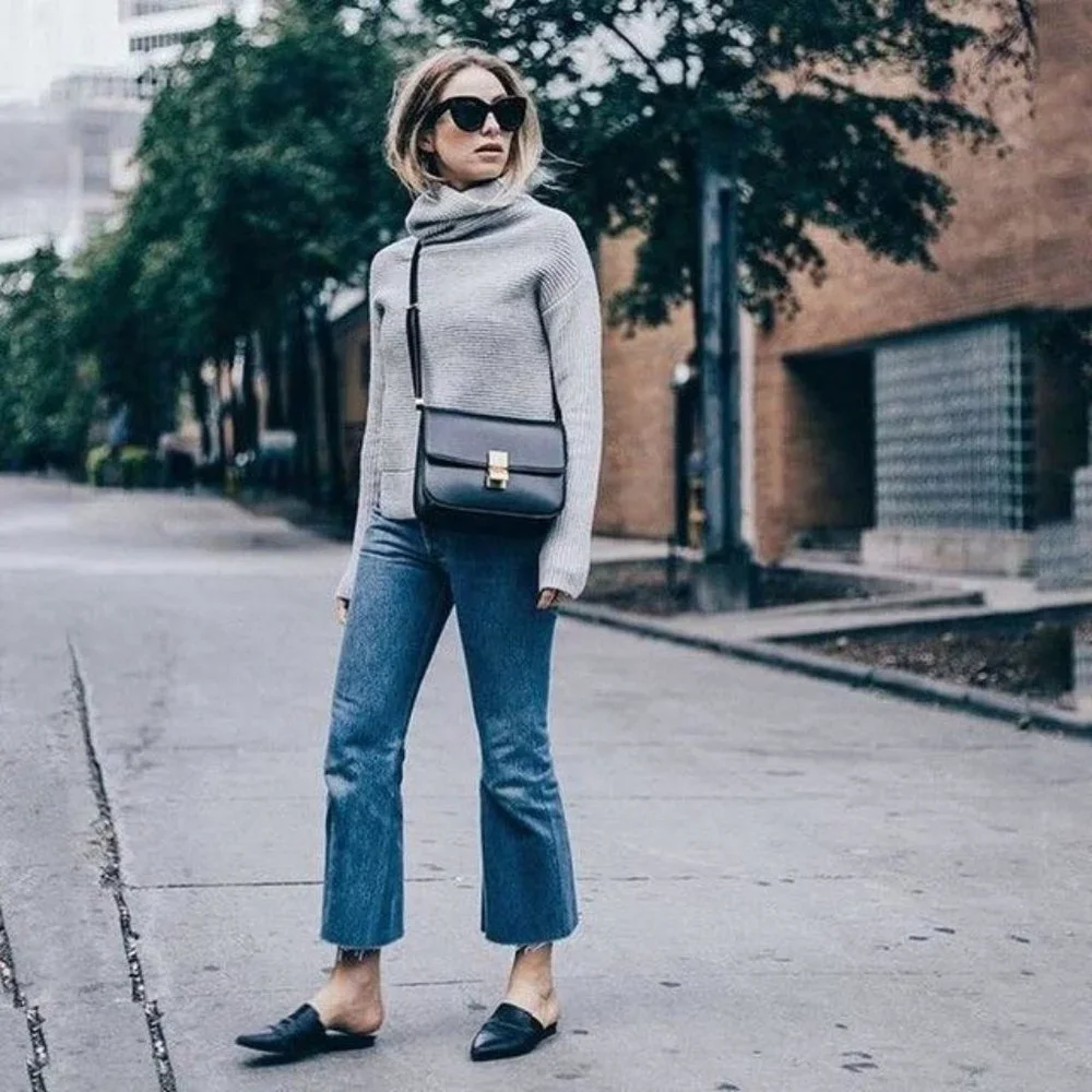 Aritzia Mika Cashmere & Wool Funnel Cowl Turtleneck Sweater Boxy Oversized Cozy - Picture 13 of 15
